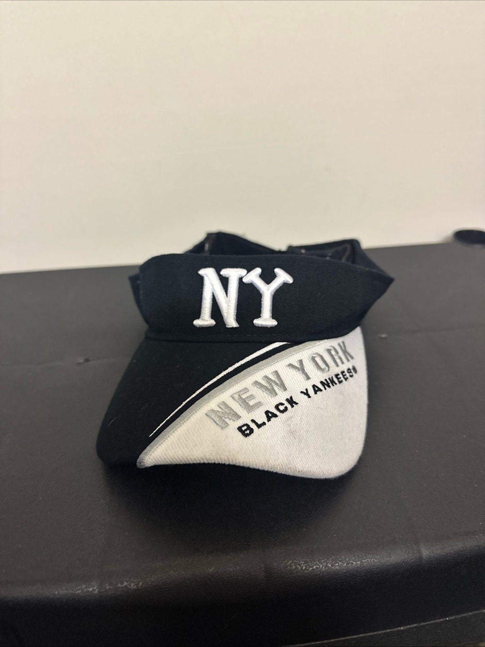 Big Boy Head Gear NLBM New York Black Yankees Visor - Black & White